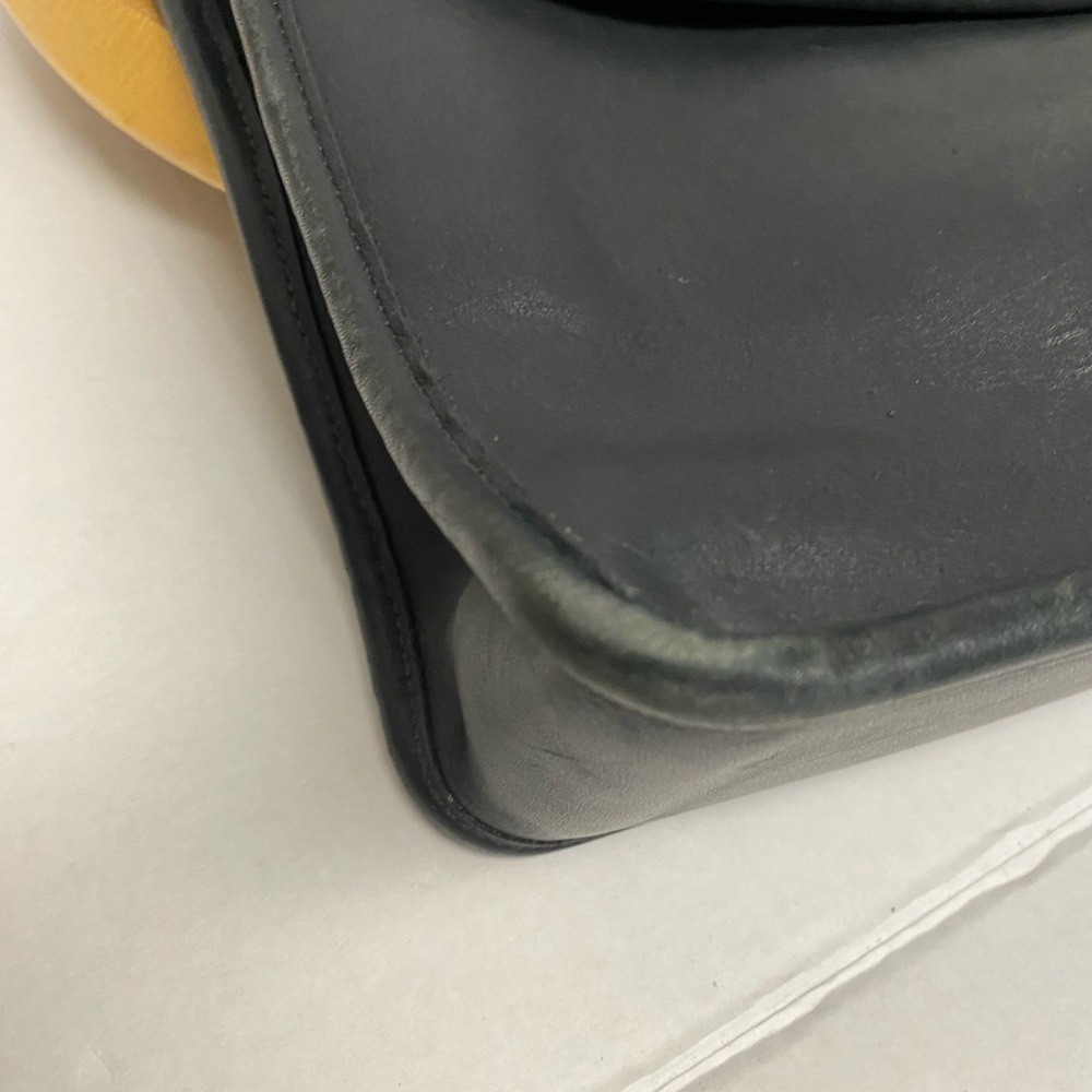 Coach Classic All Leather Briefcase w/ Strap - Picture 12 of 15